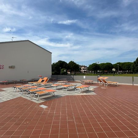 קאורלה Villaggio Luna Swimmingpool- Agenzia Cocal מראה חיצוני תמונה