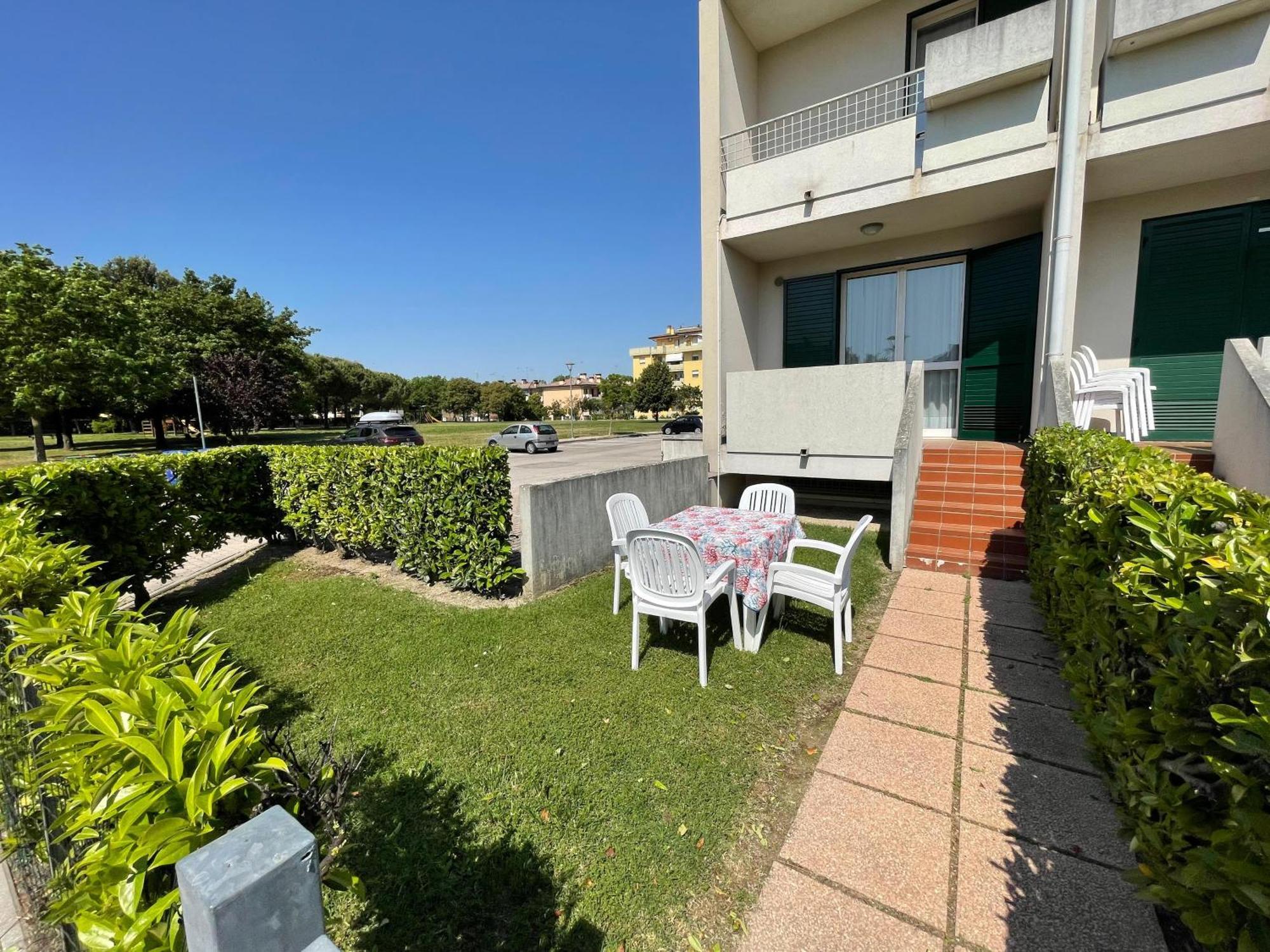 קאורלה Villaggio Luna Swimmingpool- Agenzia Cocal מראה חיצוני תמונה