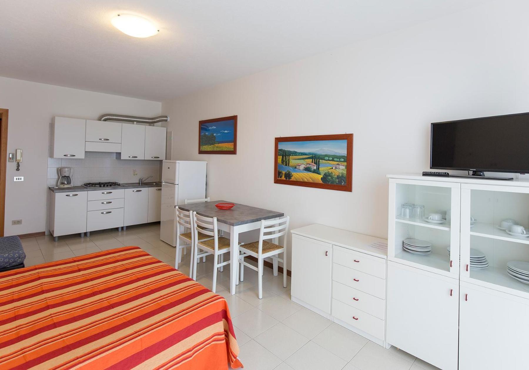 קאורלה Villaggio Luna Swimmingpool- Agenzia Cocal מראה חיצוני תמונה